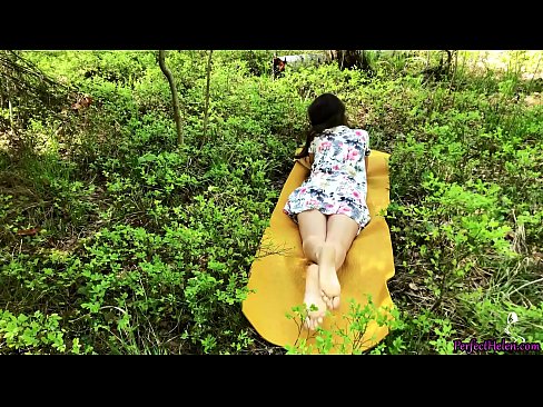 ❤️ ටින්ඩර් මත සිටින ආගන්තුකයෙක් මගේ පුකට ස්වයං වින්දනයේ යෙදෙන අතර වනාන්තරයේ දැඩි ආශාවකින් කෙලෙසයි ️❌ ගුද අශ්ලීල අප වෙත ❌
